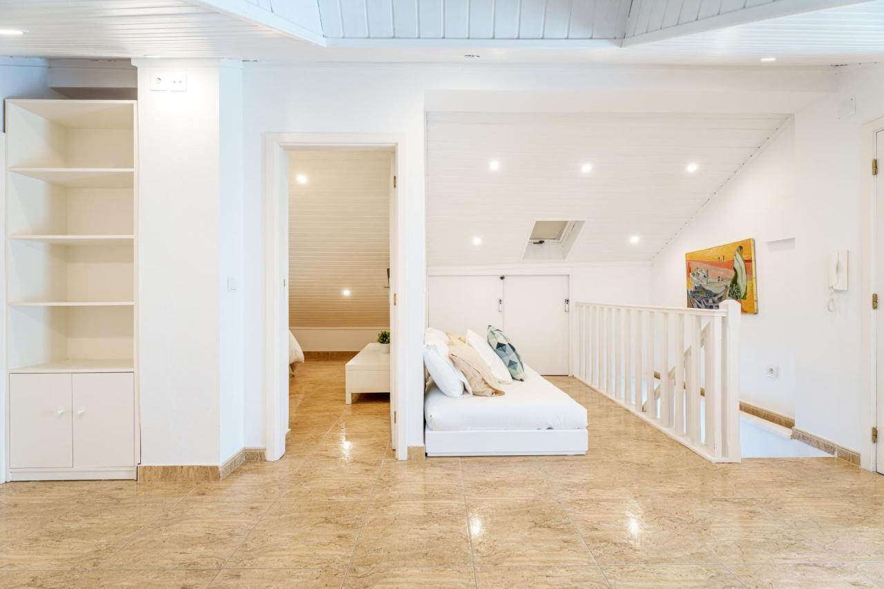 Charming Nazare Apartment-1 Minute To The Beach Exteriör bild