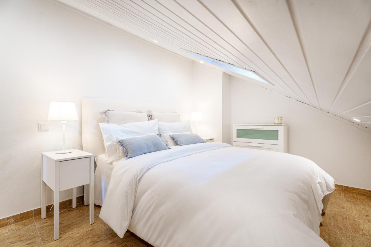 Charming Nazare Apartment-1 Minute To The Beach Exteriör bild